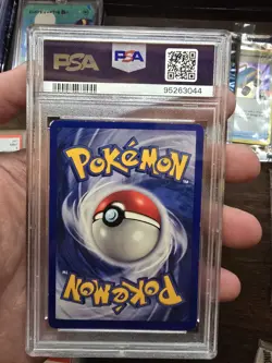 1999 POKEMON BASE SET SHADOWLESS #15 VENUSAUR-HOLO PSA 7 - Image 2