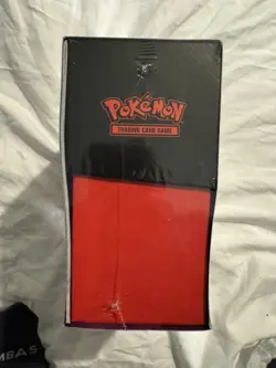 Pokemon TCG - Destined Rivals Elite Trainer Box (ETB) - New/Sealed - Image 4