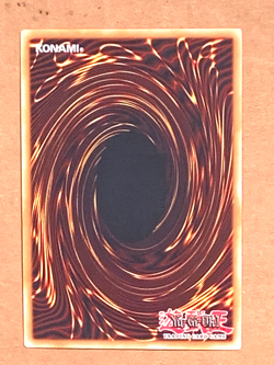 yugioh TU01-EN004 GLADIATOR BEAST SAMNITE SUPER RARE Near Mint - Image 4