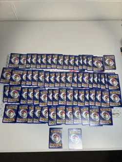 1st Edition Fossil Pokemon Card Lot - Near Mint Rares Uncommons Commons - Image 2