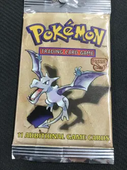 Pokemon Unopened Fossil Booster Pack 11 Cards Factory Sealed 1999 (1 Pack) - Image 4