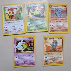 Mix Of 5 Different Neo Discovery Pokemon Cards LP/NM - Image 1