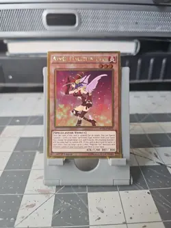 Yugioh Apple Magician Girl MVP1-ENG15 Gold Rare 1st Ed Lp - Image 1