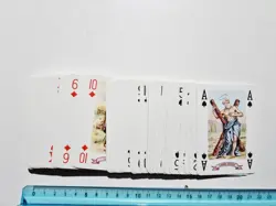 CARTE DA GIOCO CUORE ALLEGRE VITE DEI SANTI POKER ORIGINAL PLAYING CARD NEW - Image 3