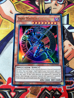 Dark Magician of Chaos ygld-enc02 1st Edition (NM/VLP) Ultra Rare Yu-Gi-Oh! - Image 1