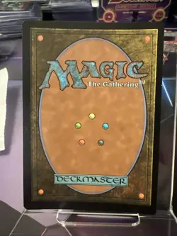 Roaming Throne -Foil Light Play English MTG Promos: Prerelease Cards - Image 2