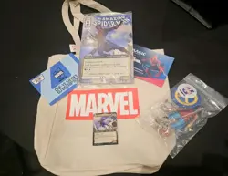 Peter Parker Amazing Spiderman MTG Disney Exclusive Marvel Event Comic W/ Card - Image 1
