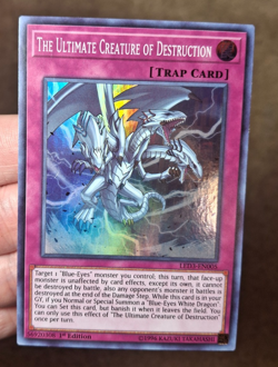 YU-GI-OH! THE ULTIMATE CREATURE OF DESTRUCTION 1ST EDITION HOLO CARD, LED3-EN005 - Image 1