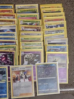 (54) Pokemon TCG Sword And Shield Reverse Holo Card Lot. NM. No Duplicates - Image 4
