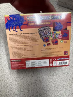 Pokemon Sword & Shield Base Set Elite Trainer Box Zacian 820650104459 - Image 2