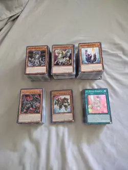 YUGIOH 642 CARD COLLECTION LOT Secret Rare, Ultra, Super & COMMONS INCLUDED - Image 1