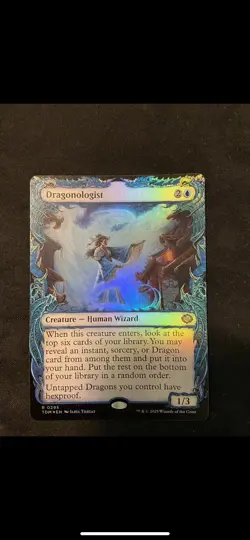Dragonologist - Showcase FOIL- MtG Tarkir Dragonstorm - NM - Image 1