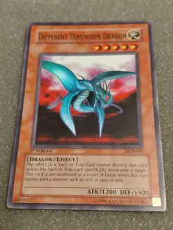 Different Dimension Dragon DCR-015 Dark Crisis 1st Edition Holo LP - Image 2