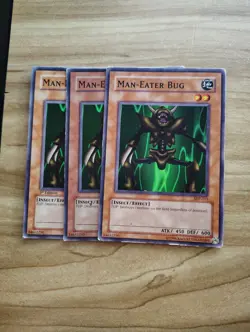 Yu-Gi-Oh! - Man-Eater Bug 3X - Complete Playset - Image 1