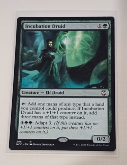 Incubation Druid Commander: Streets of New Capenna Regular - Image 1