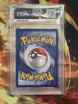 Pokemon 2000 Gym Heroes Holo 1st Edition Blaine's Moltres - PSA 8 - 3 Swirls - Image 2