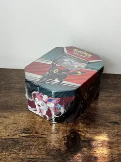 Pokemon TCG: V Heroes Tin - Umbreon V FACTORY SEALED - 4 Booster Packs - Image 4