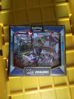 Pokemon 2022 Vmax Dragons Premium Collection Featuring- Rayquaza Vmax / V - Image 2