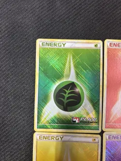 2010 Play Pokemon League Promo Energy Set CROSSHATCH Holo - Image 2