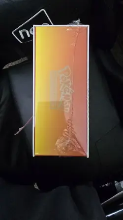 Pokemon TCG! Sword and Shield Ultra Premium Collection Box - 16 Packs - Image 3