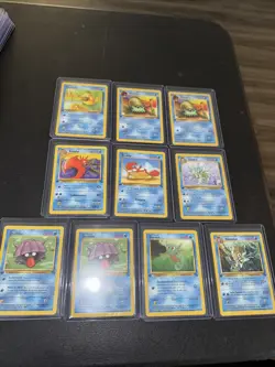 Pokemon 10 Card Lot Vintage Fossil 1st Edition! Psyduck Kingler Seadra - Image 1