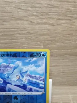 Bergmite 044/203 Reverse Holo Evolving Skies Pokemon TCG Card - Image 3