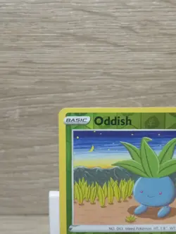 Oddish 001/196 Reverse Holo Lost Origin Pokemon TCG Card - Image 2