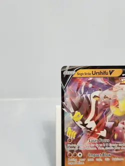Single Strike Urshifu V 085/163 Ultra Rare Swsh05: Battle Styles Pokemon Card - Image 2