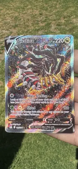 Pokemon Giratina v Alt Art TCG Holo Card Sword&Shield Lost Origin 186/196 - Image 1