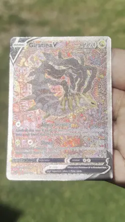 Pokemon Giratina v Alt Art TCG Holo Card Sword&Shield Lost Origin 186/196 - Image 2