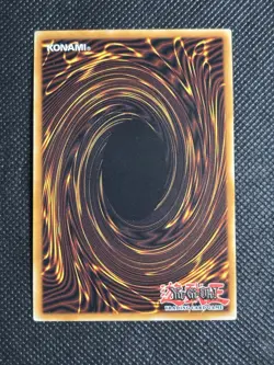 YuGiOh! - Crystal Clear Wing Synchro Dragon RA04-EN059 Super Rare 1st Edition NM - Image 2