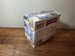 Pokemon Sealed Sword & Shield Lost Origin Booster Box with Acrylic Case 820650860553 - Image 4