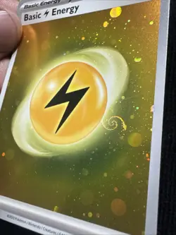 HD COSMOS HOLO 🌀 SWIRL Basic Lightning Energy 004 - Pokemon 151 RARE - Image 1