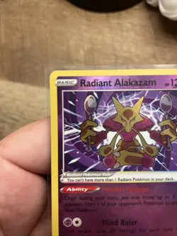 Radiant Alakazam Silver Tempest Holo Card 059/195 Near Mint +Bonus FREE SHIPPING - Image 4