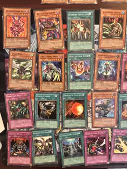 Yugioh Legacy of Darkness LOD 56 Cards Lot - Commons 1st ED NM - LP - Image 5