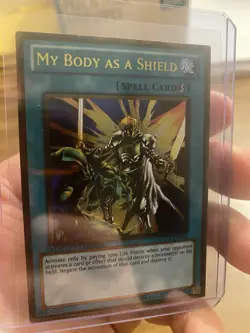 My Body as a Shield Gold Rare Limited Edition GLD3-EN041 LP Yugioh - Image 3