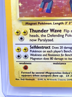 Magneton 9/102 NM Holo Base Set Unlimited Rare Pokemon TCG Card - Image 2