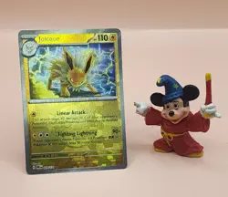 Pokemon TCG Prismatic Evolutions Jolteon Pokeball Reverse Holo Card 029/131 - Image 1