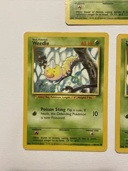 3 Pokemon Weedle 69/102 - Base Set common 3 Used Pokemon Cards - Image 2