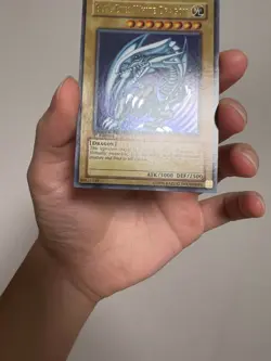 Blue-Eyes White Dragon SDK-001 1st Edition Ultra Rare Old Asian Yu-Gi-Oh Card - Image 4