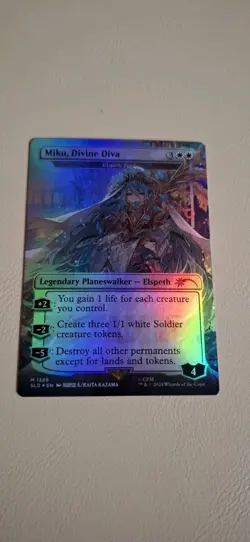 Miku, Divine Diva (Elspeth Tirel) - NM FOIL - Secret Lair - SLD 1585 - MTG - Image 1