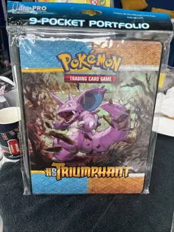 Pokemon Tcg Heart Gold & Soul Silver Triumphant Nidoking Binder - Image 1