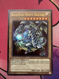 Blue-Eyes White Dragon (Version 3) LCKC-EN001 Legendary Collection Kaiba UR NM - Image 1