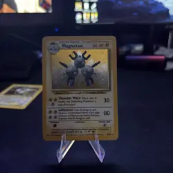 Magneton 9/102 - Base Set Holo Rare Vintage 1999 WoTC Pokemon TCG - LP/MP - Image 1