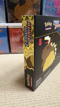 Pokemon - Pikachu VMAX Crown Zenith - Special Collection TCG Sealed Box - Image 3