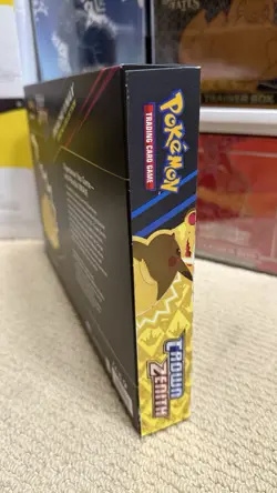 Pokemon - Pikachu VMAX Crown Zenith - Special Collection TCG Sealed Box - Image 4