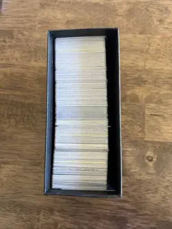 Pokemon TCG Mixed Bulk Card Lot (550+) Holos, Reverses, Rares, Uncommon - Image 1