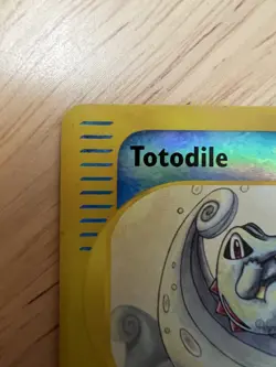 Pokemon Totodile 135/165 Expedition Base Set Reverse Holo MP+ - Image 2
