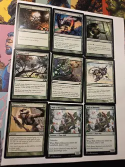 Magic the Gathering mix Rarity red and green lot - Image 5
