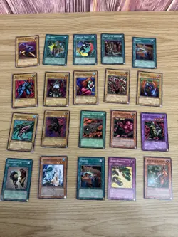 Yugioh Vintage Lot Of 20 Yu-Gi-Oh! Cards!! ! - Image 2